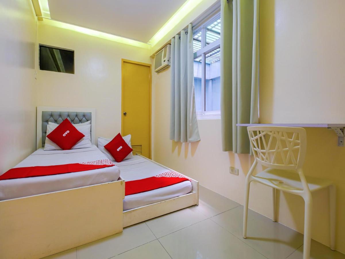 Oyo 783 Freemont Place Paranaque City Zewnętrze zdjęcie