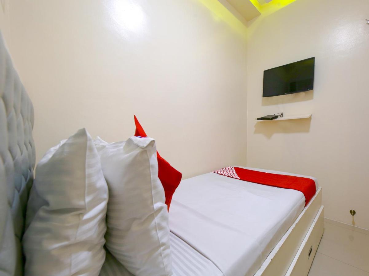 Oyo 783 Freemont Place Paranaque City Zewnętrze zdjęcie